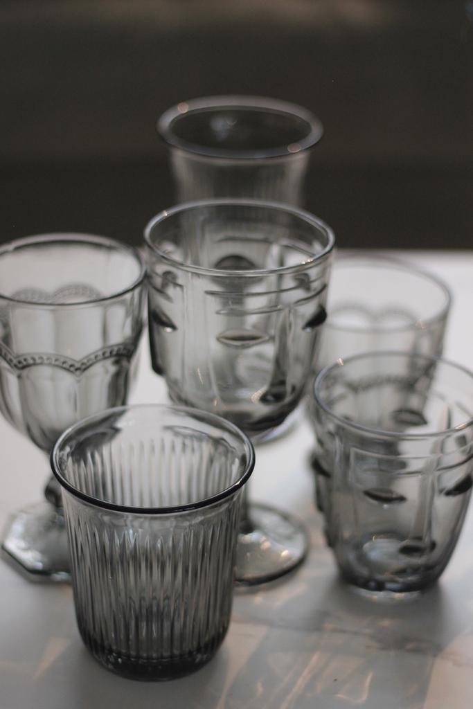 Drinkglas met gezicht I Grijs