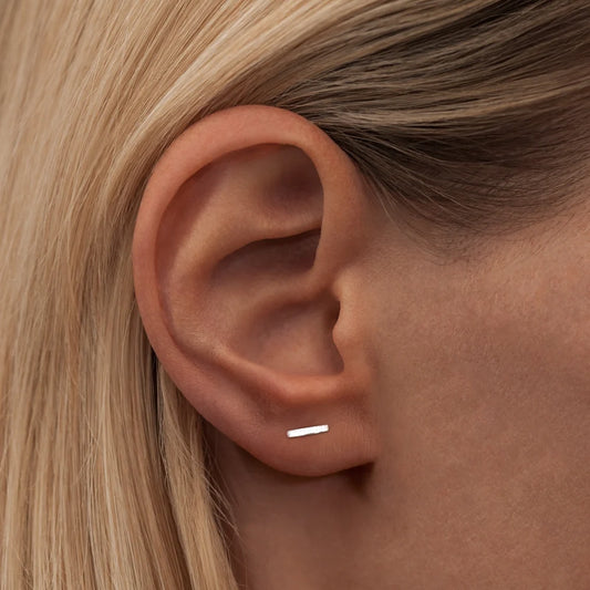 LULU - Oorbel Pin (zilver)