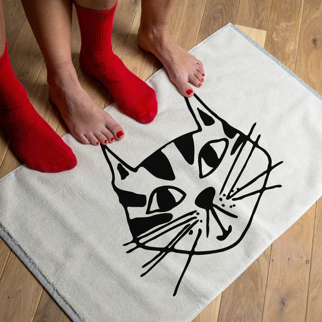 Badmat | Kitty