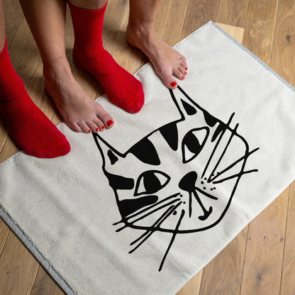 Badmat | Kitty