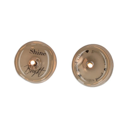 Theelichtjes met een geheime boodschap